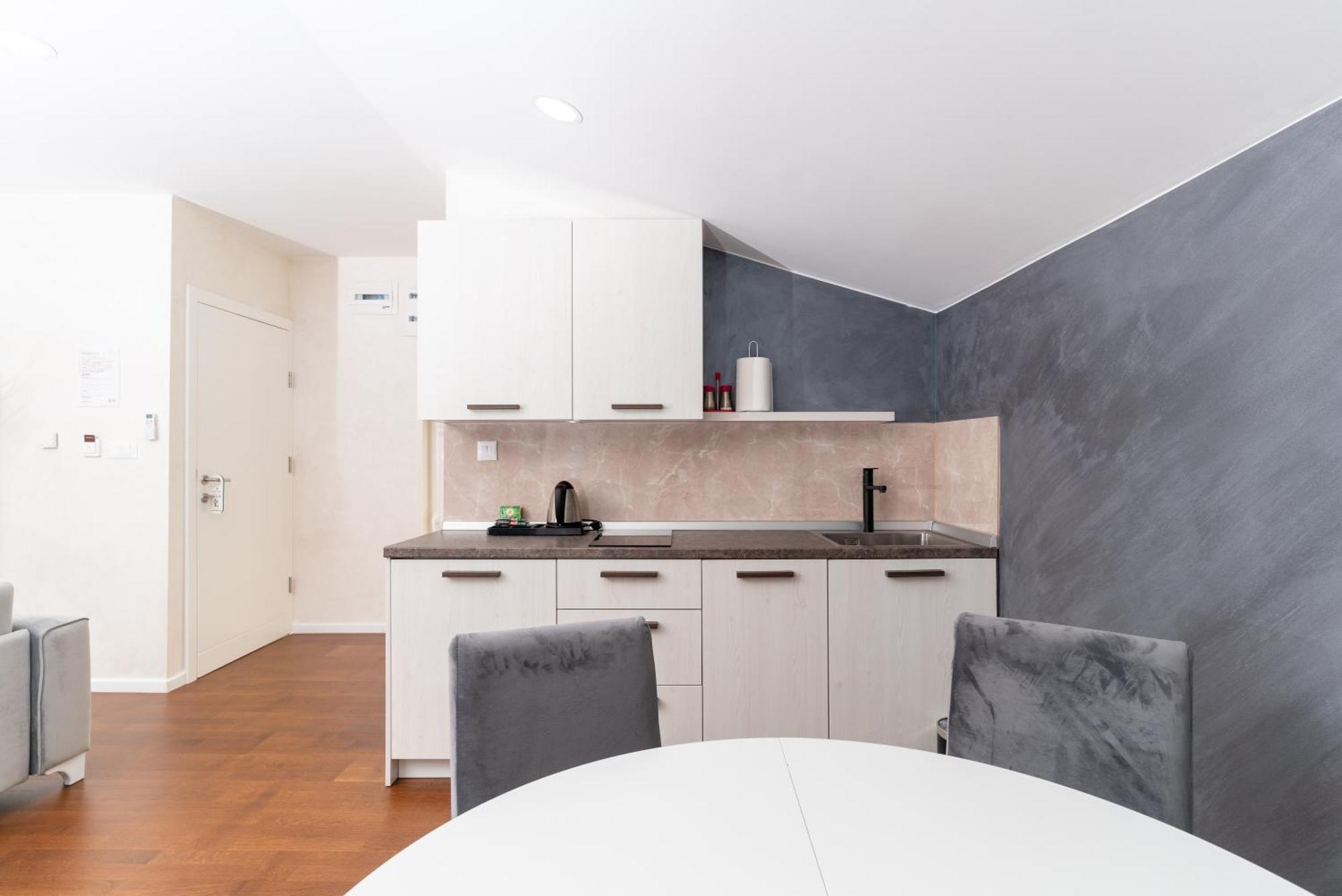 Ornament Hotel And Apartments سراييفو المظهر الخارجي الصورة