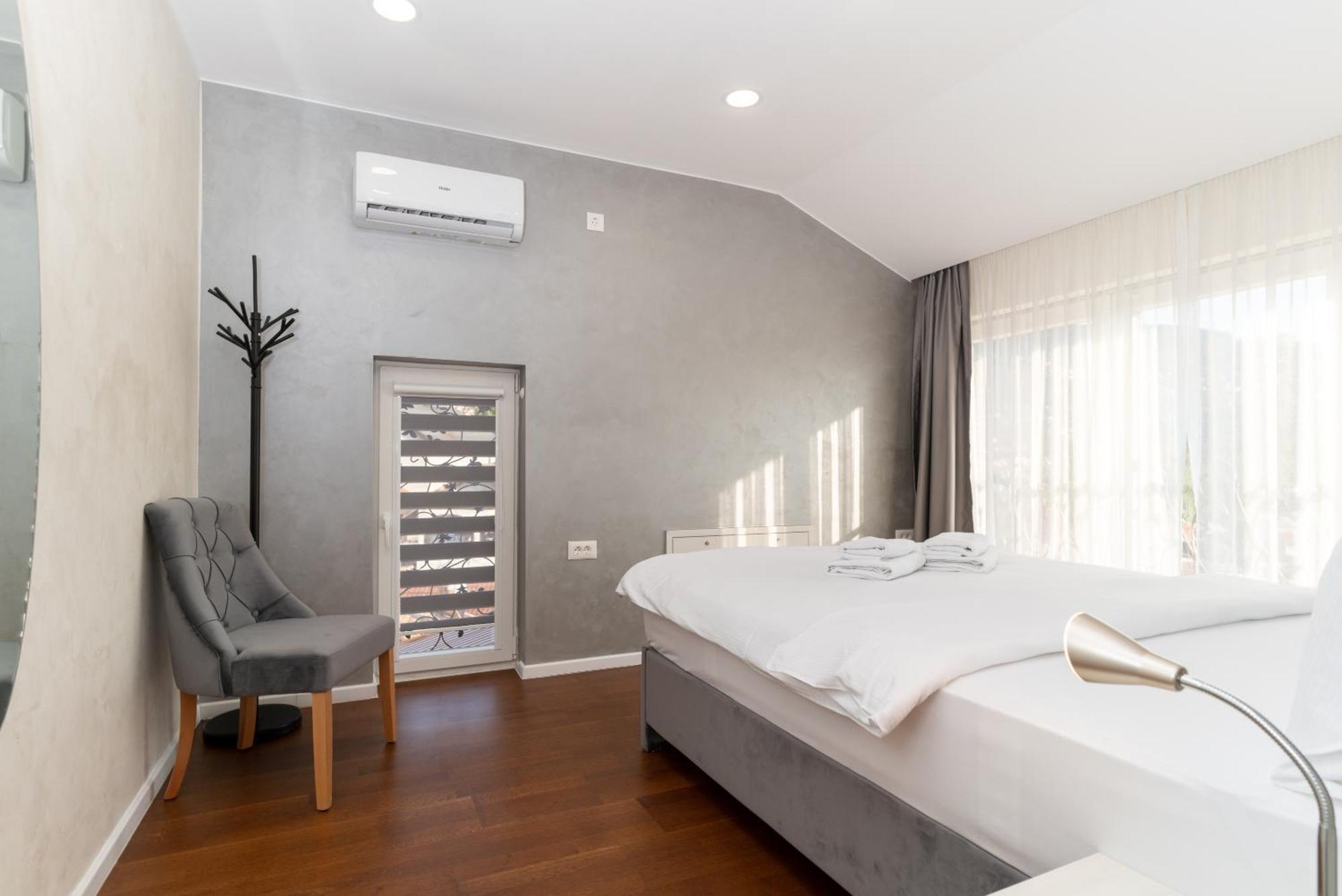 Ornament Hotel And Apartments سراييفو المظهر الخارجي الصورة