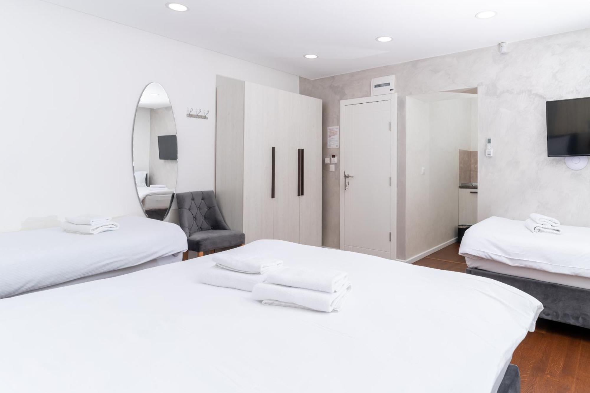 Ornament Hotel And Apartments سراييفو المظهر الخارجي الصورة