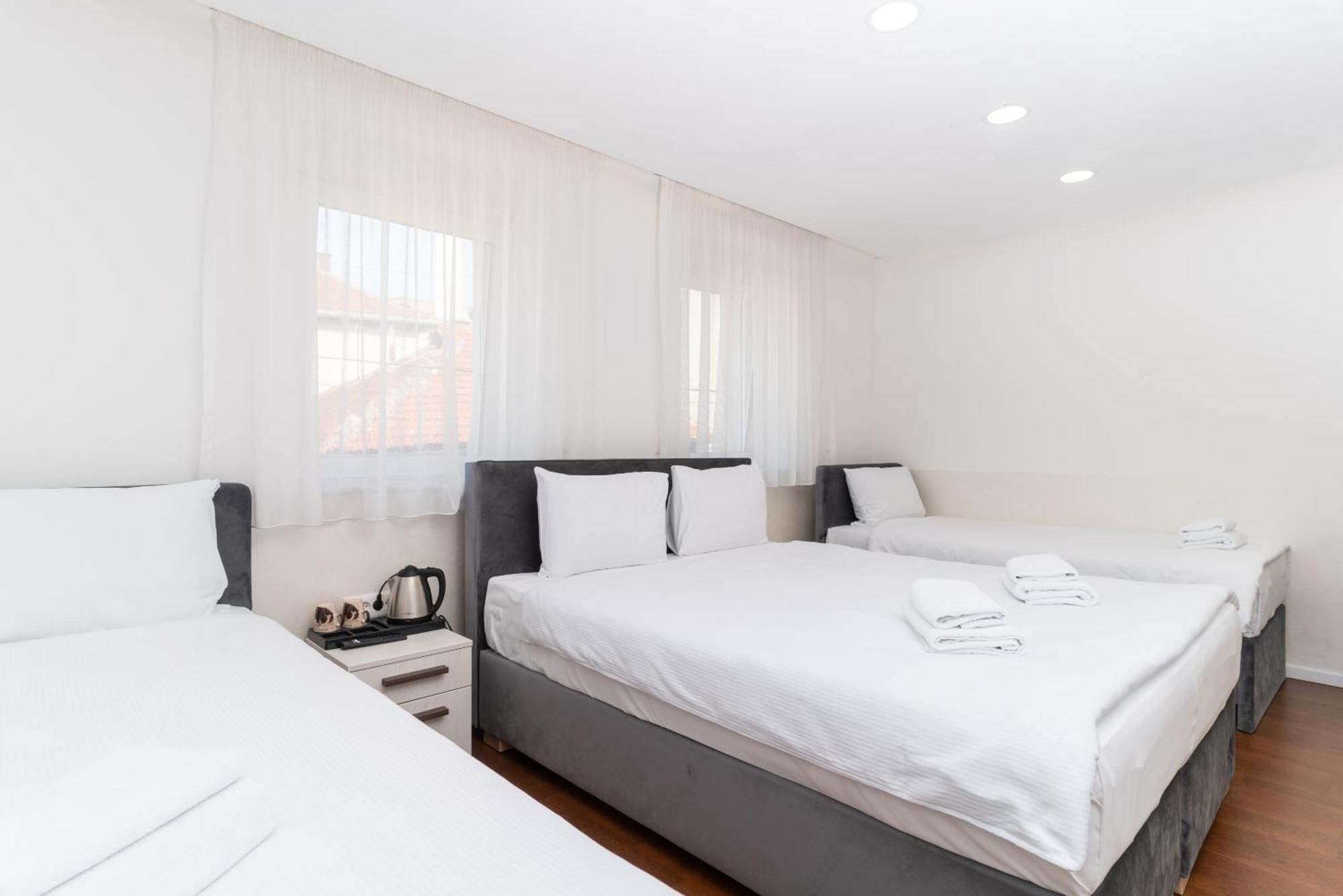 Ornament Hotel And Apartments سراييفو المظهر الخارجي الصورة