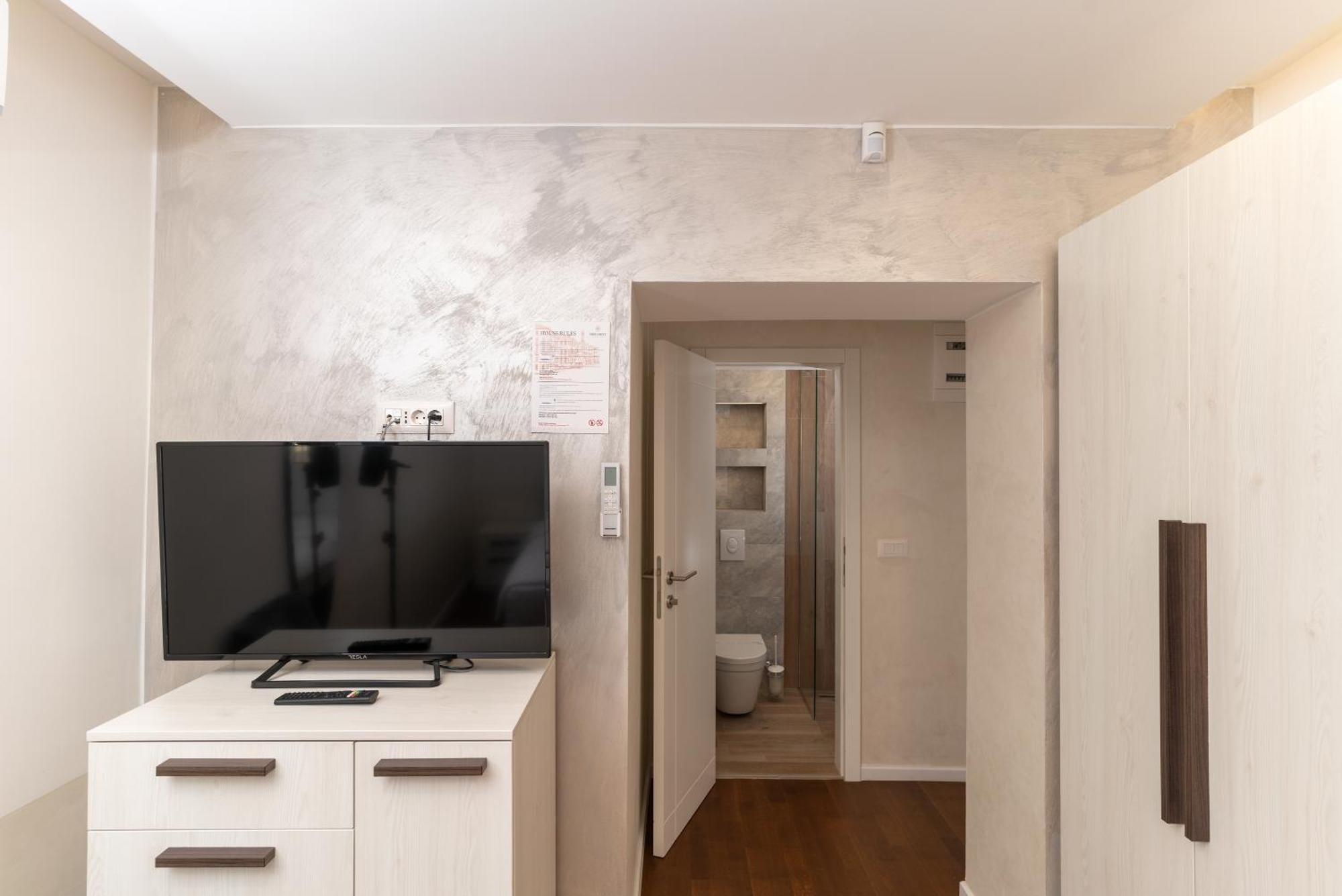 Ornament Hotel And Apartments سراييفو المظهر الخارجي الصورة