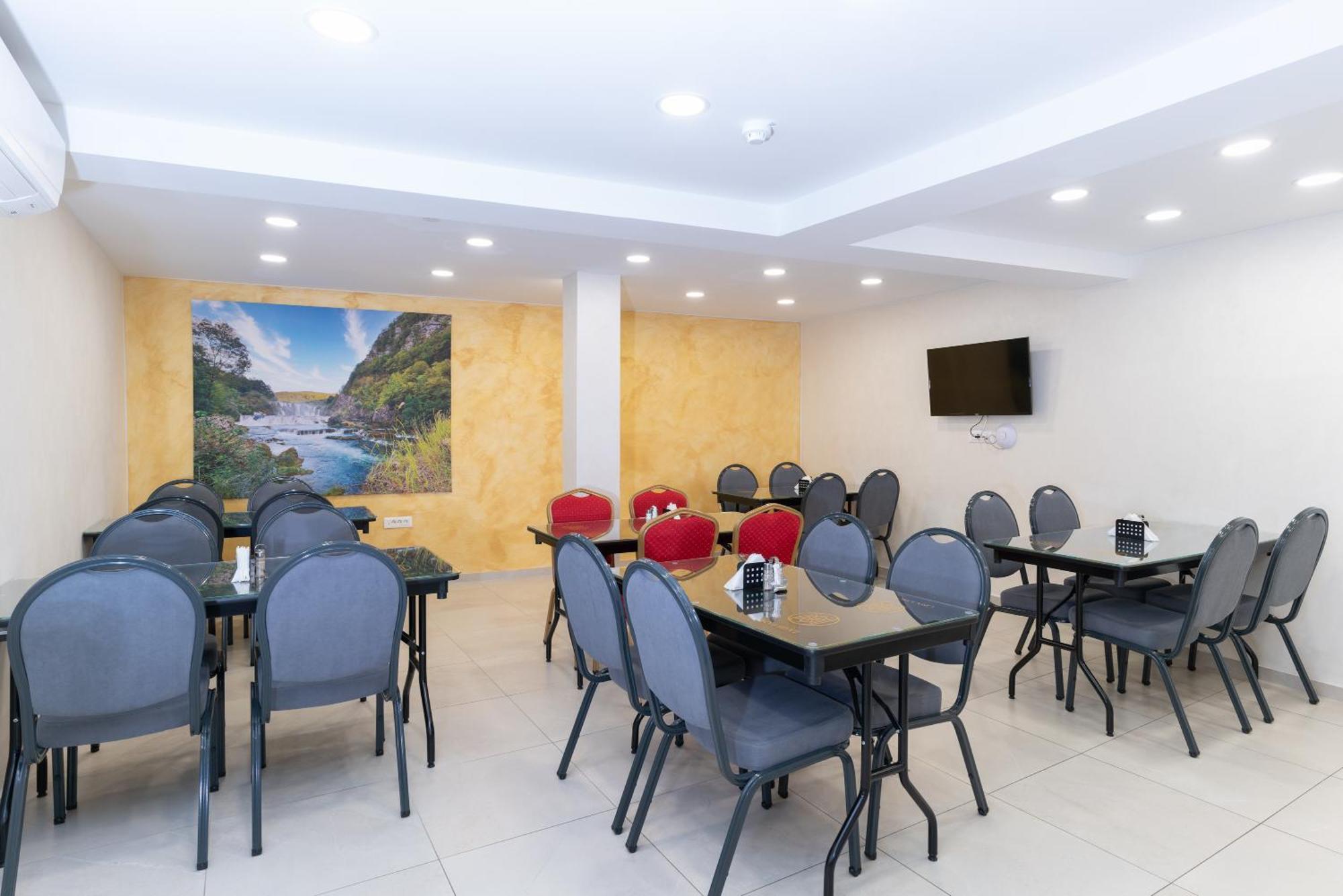 Ornament Hotel And Apartments سراييفو المظهر الخارجي الصورة